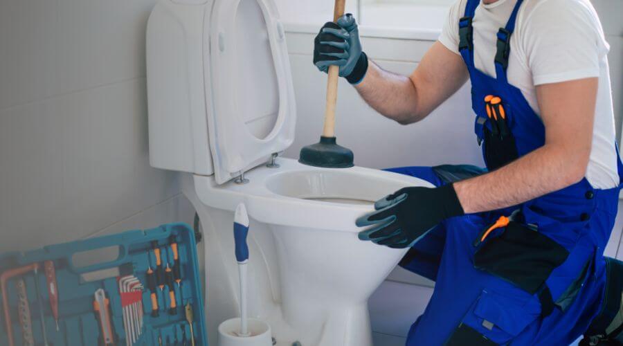 Professional emergency plumbing in Tuntutuliak, AK